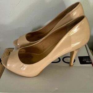 Women’s Aldo Heals Beige Eleanor’s Size 9